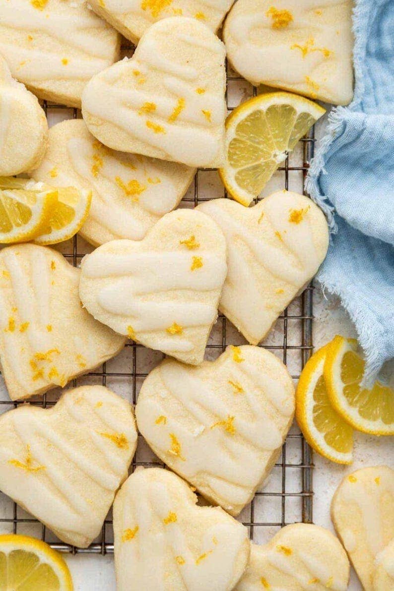 Lemon Shortbread Candle